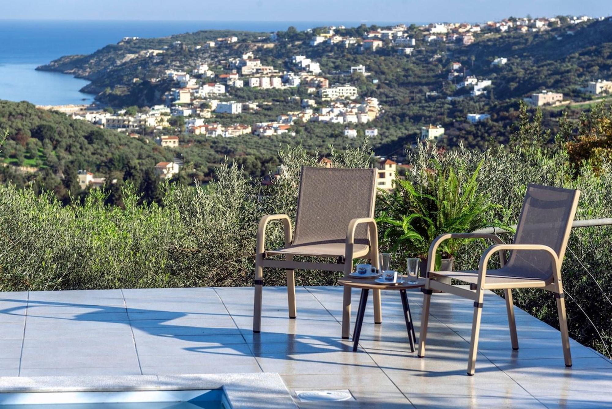 Villa Konstantinos Hilltop Vineyard Escape อัลมีรีดา ภายนอก รูปภาพ