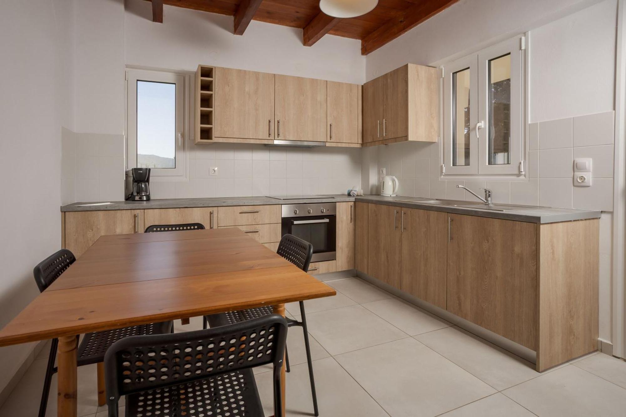 Villa Konstantinos Hilltop Vineyard Escape อัลมีรีดา ภายนอก รูปภาพ