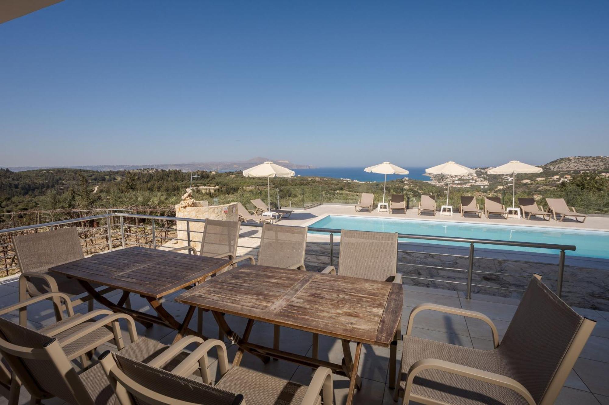 Villa Konstantinos Hilltop Vineyard Escape อัลมีรีดา ภายนอก รูปภาพ